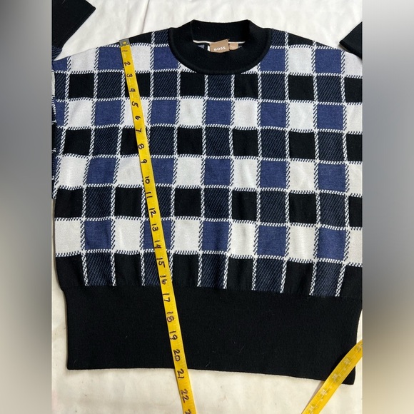BOSS Blue and black check crew neck crop sweater size L - Picture 13 of 16